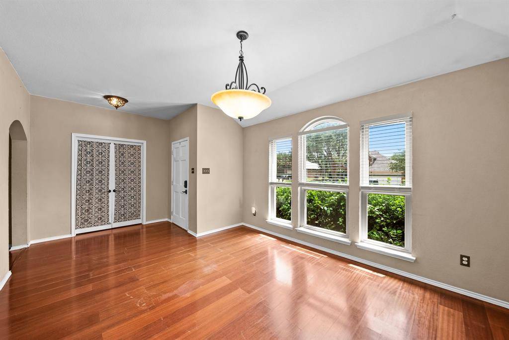 Lake Dallas, TX 75065,741 Oak Dale Avenue