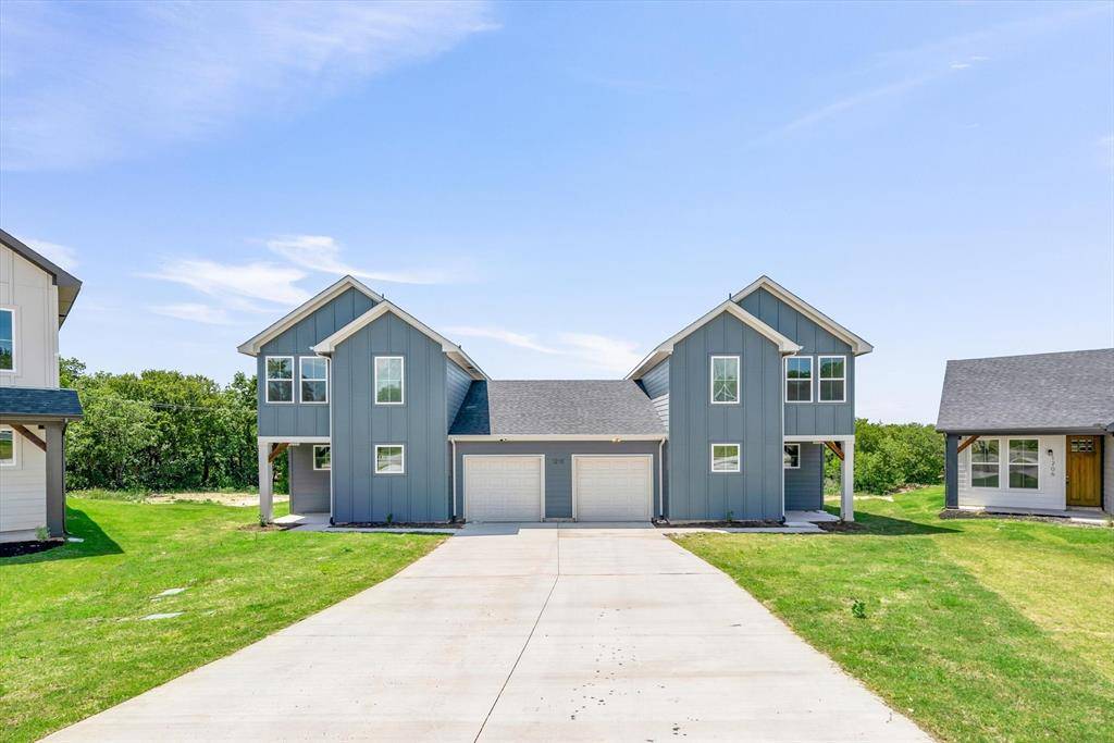 1210 Chestnut Court #2, Runaway Bay, TX 76426
