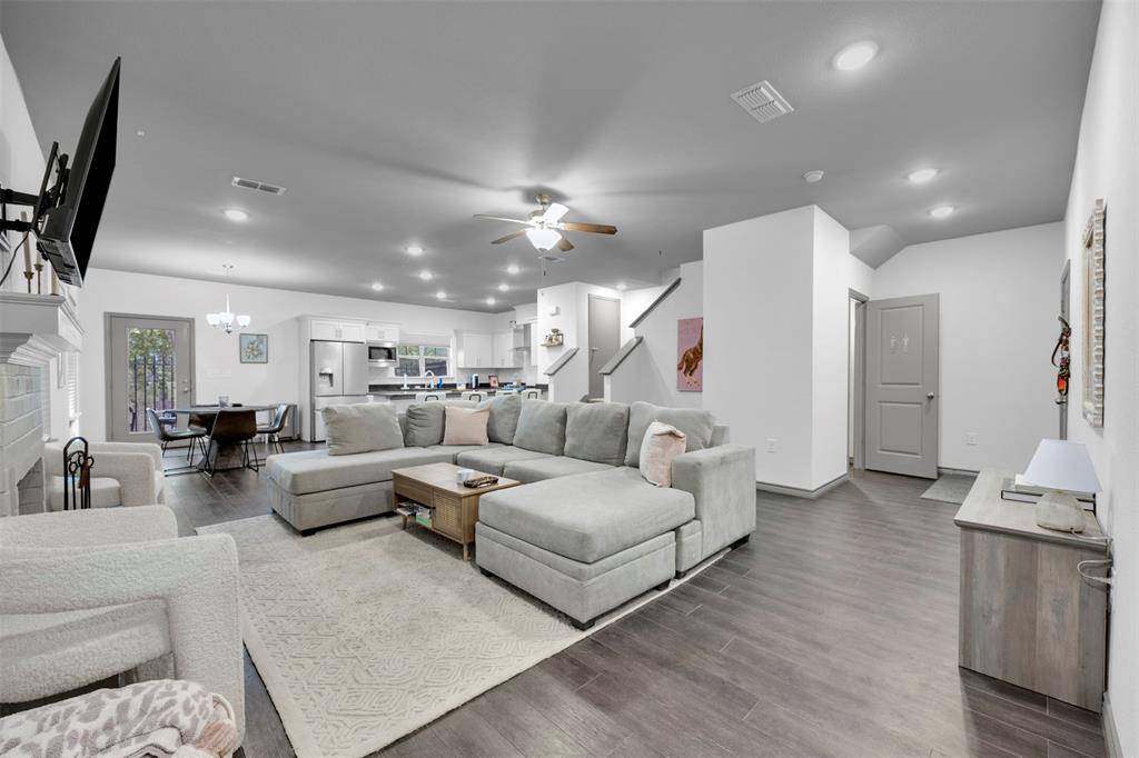 Dallas, TX 75228,8705 Tudor Place