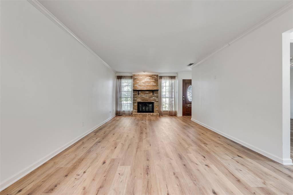 Dallas, TX 75230,10803 Sandpiper Lane #8