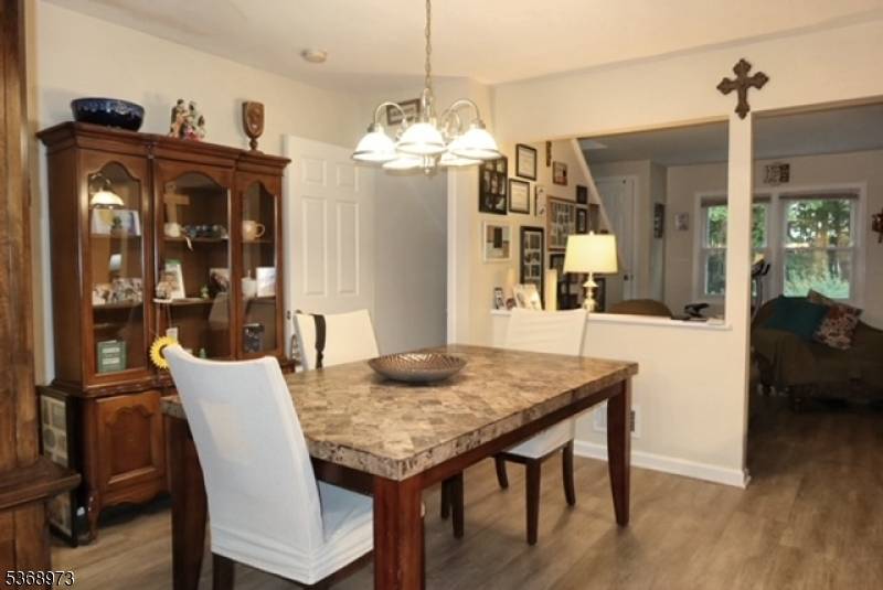 Newton Town, NJ 07860,40 Carriage Ln