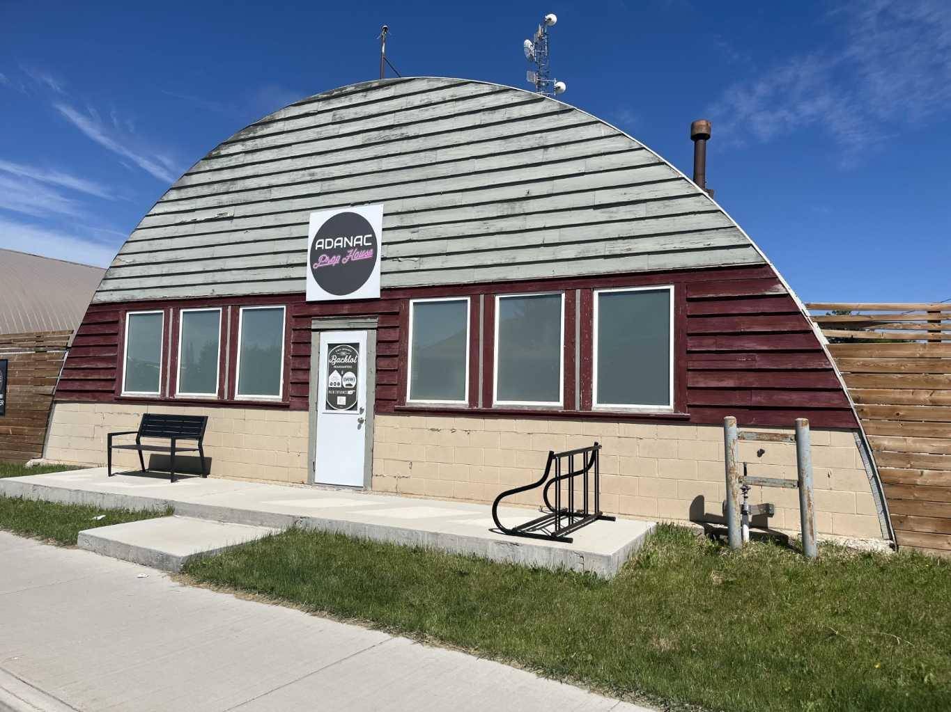 512 Centre ST Southeast, High River, AB T1V 1G1