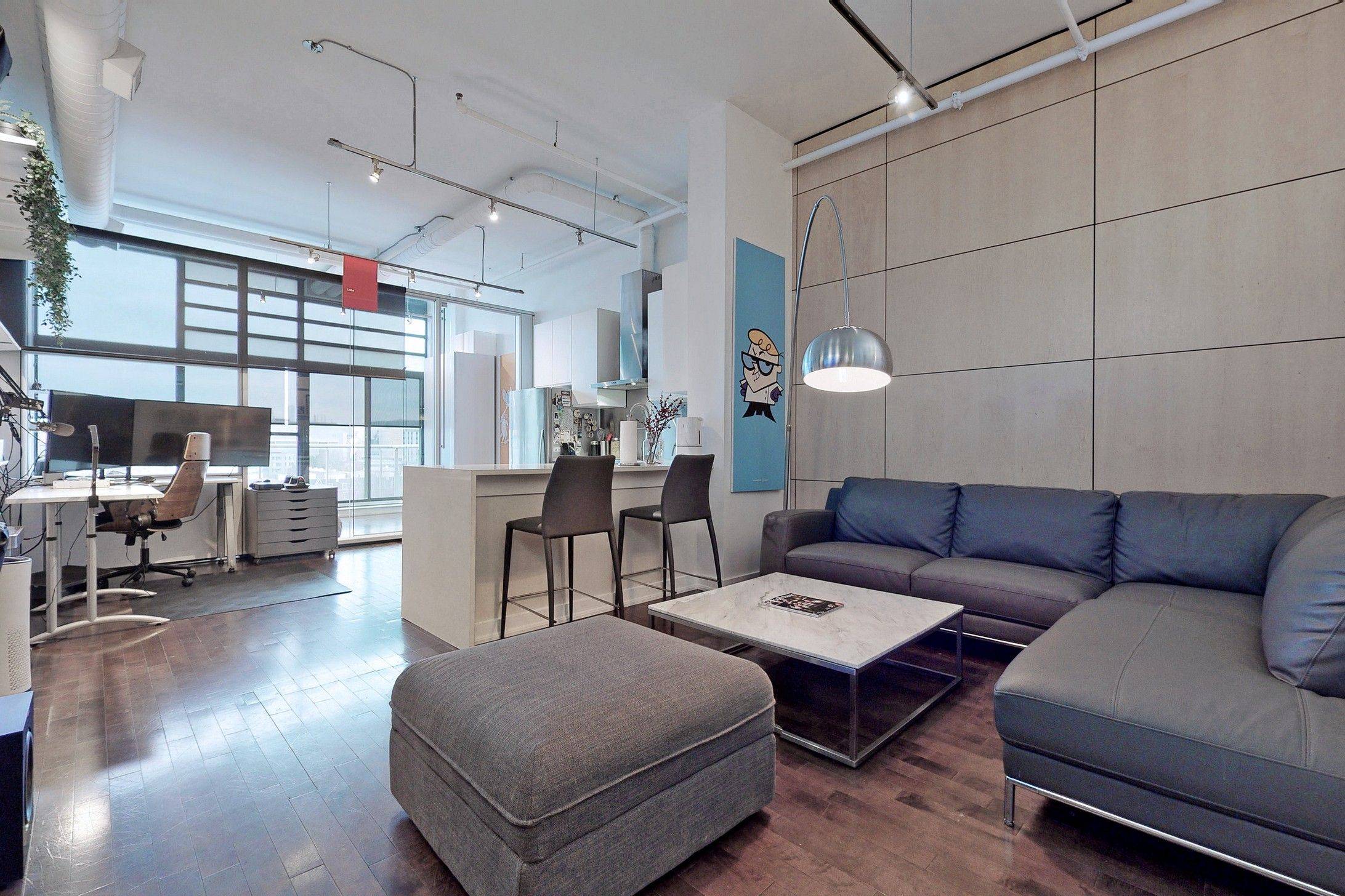 43 Hanna AVE #605, Toronto C01, ON M6K 1X1