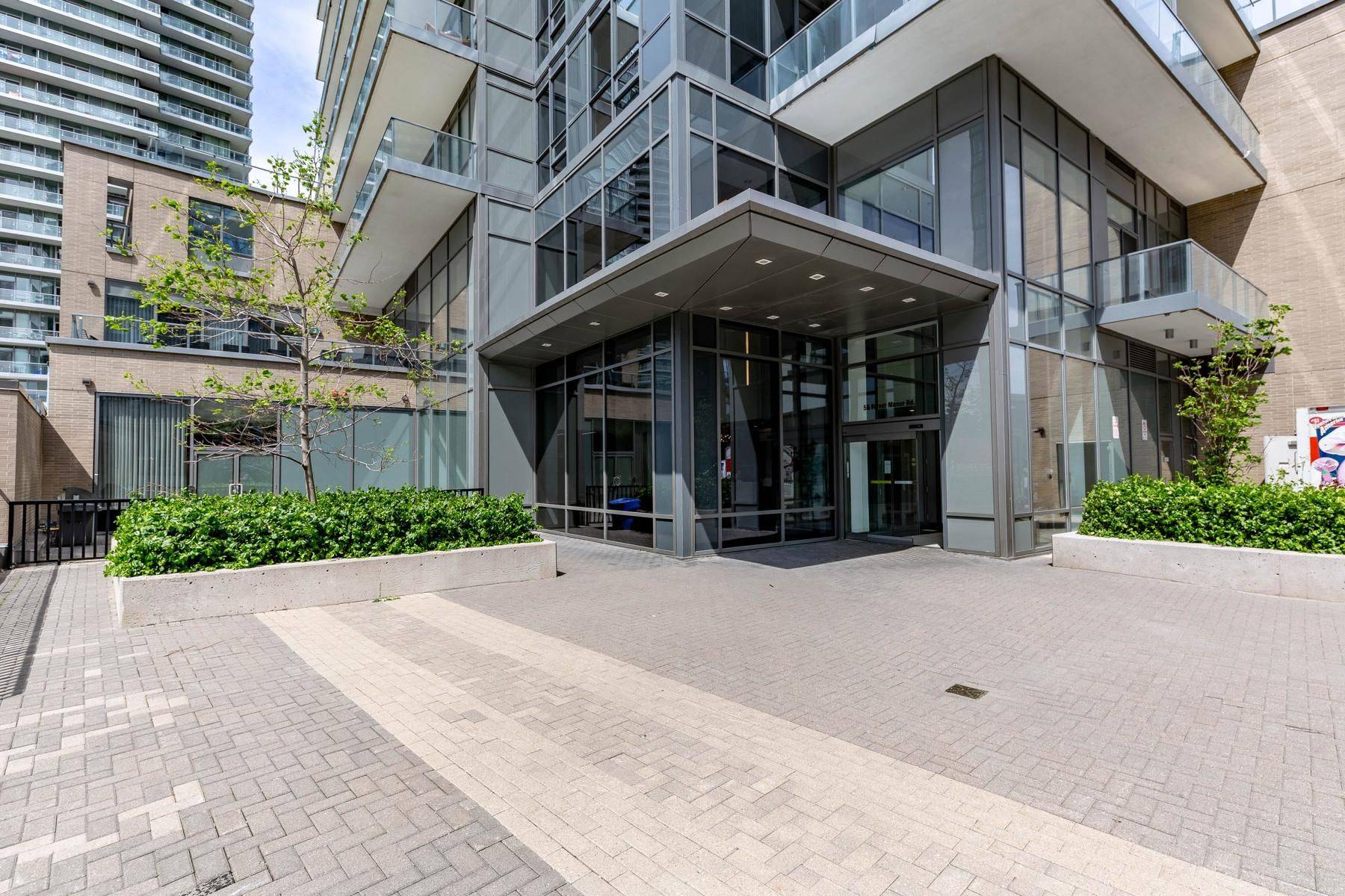 Toronto C15, ON M2J 0E5,56 Forest Manor RD #1101