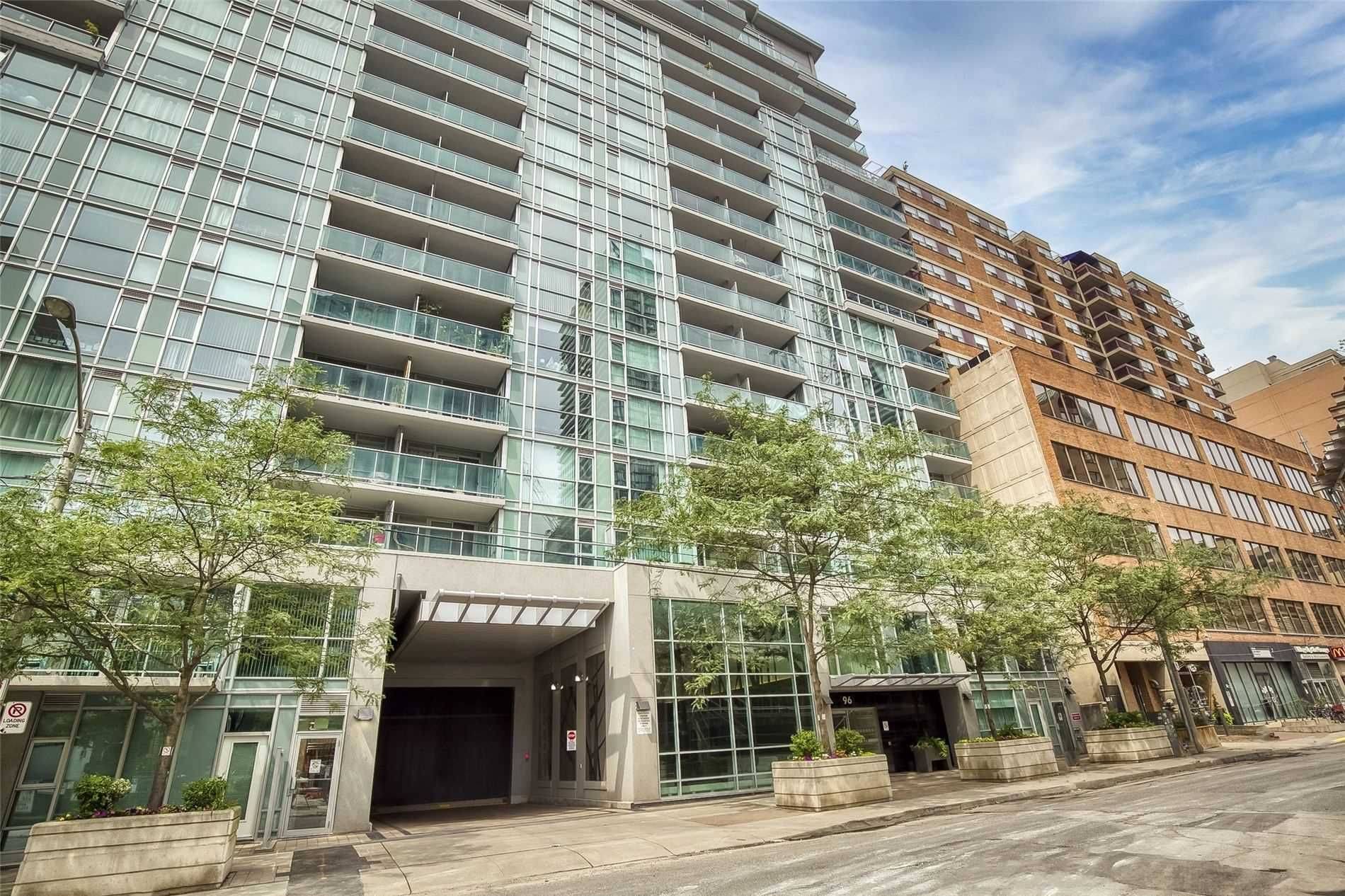 96 St Patrick ST #1408, Toronto C01, ON M5T 1V2