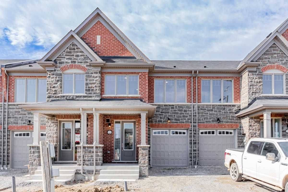151 Lageer DR, Whitchurch-stouffville, ON L4A 4V2