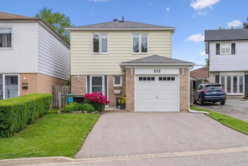 Newmarket, ON L3Y 5A5,707 Jackson CT