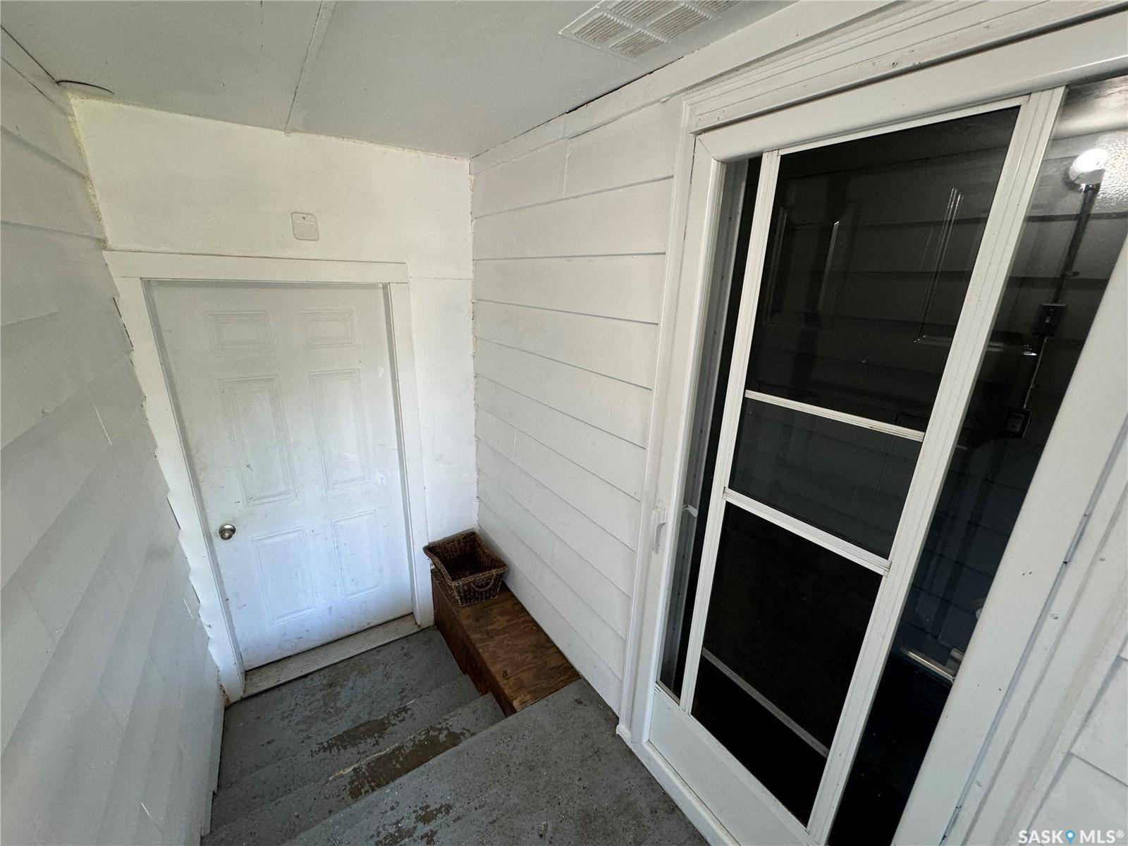 Springside, SK S0A 3V0,212 Taylor AVENUE