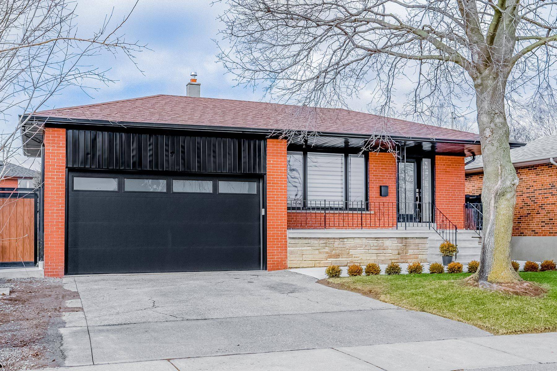 674 Netherton CRES #Lower, Mississauga, ON L4Y 2M4
