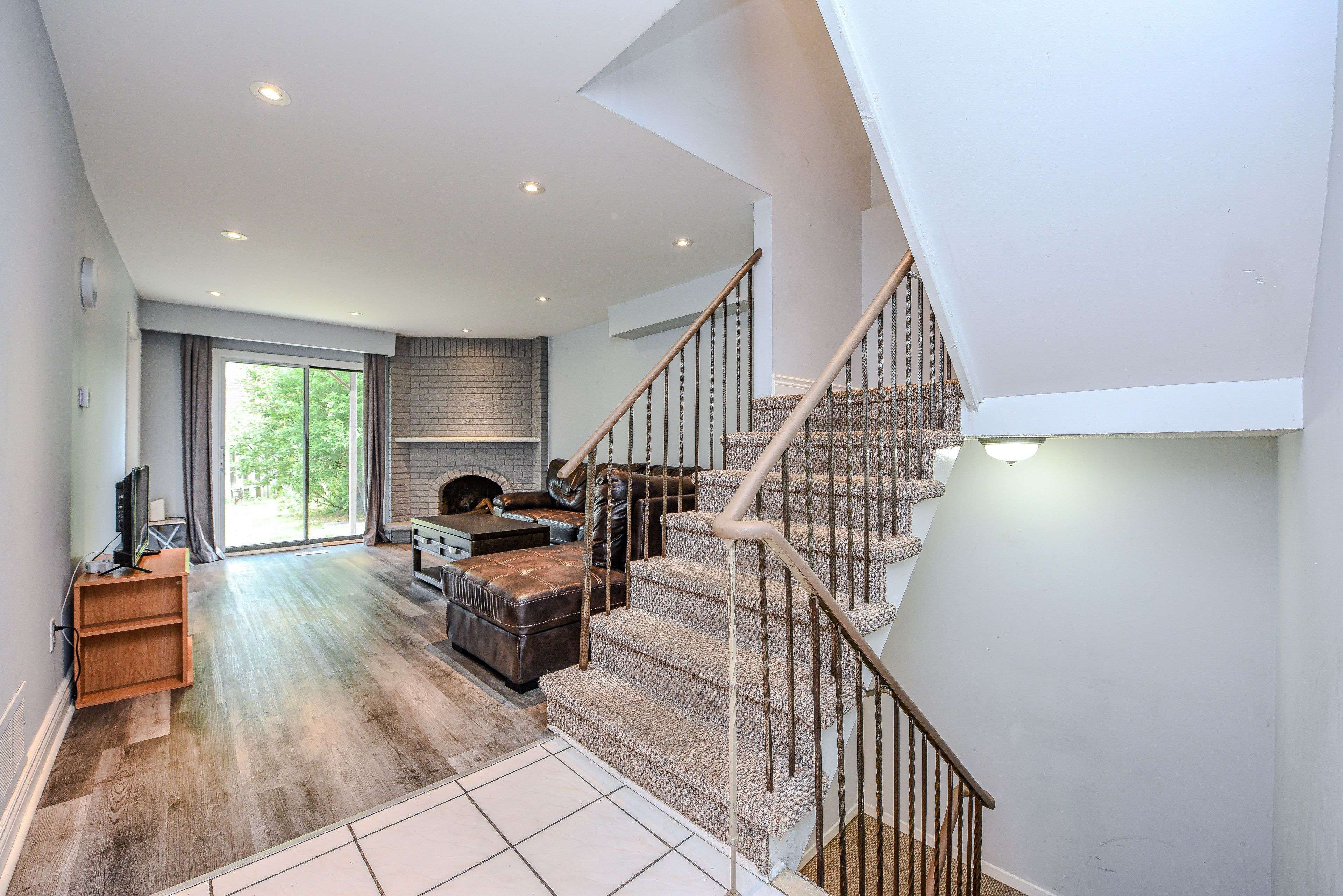 Brampton, ON L6X 2S5,133 Murray ST