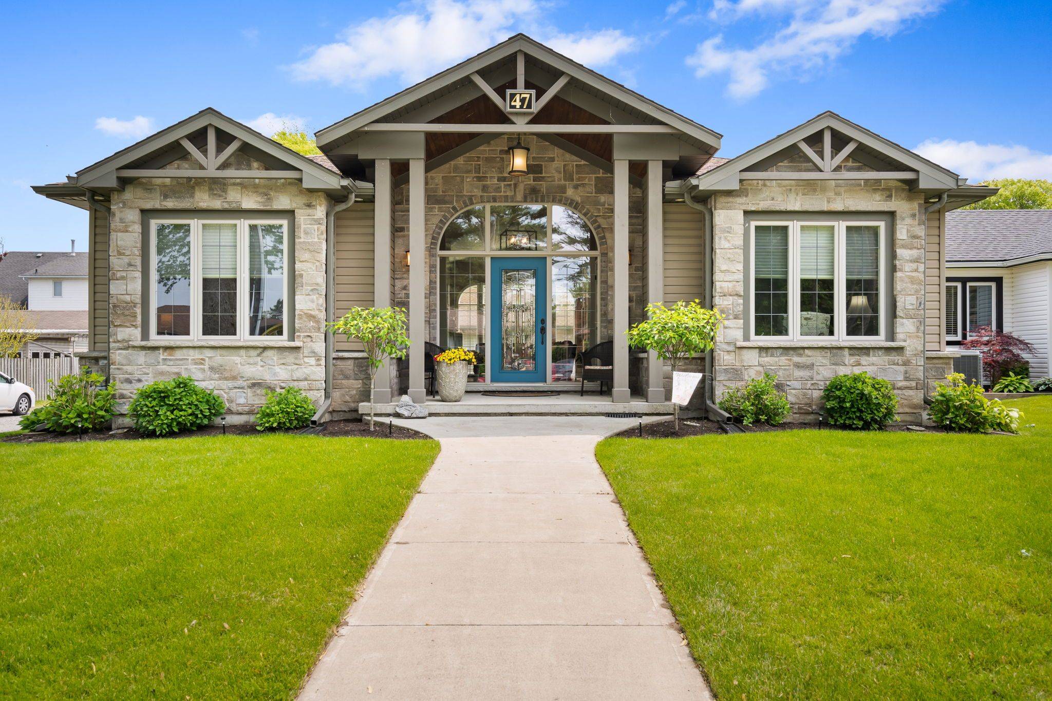 47 Rosemount AVE, Port Colborne, ON L3K 5P8