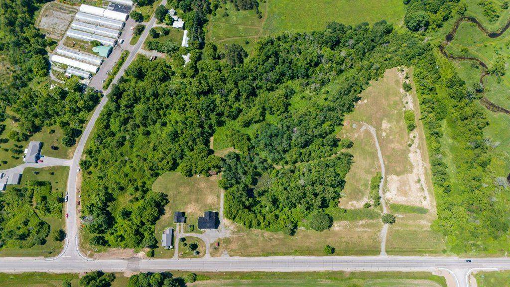 Loyalist, ON K0H 2H0,1598 County Rd 6 RD N