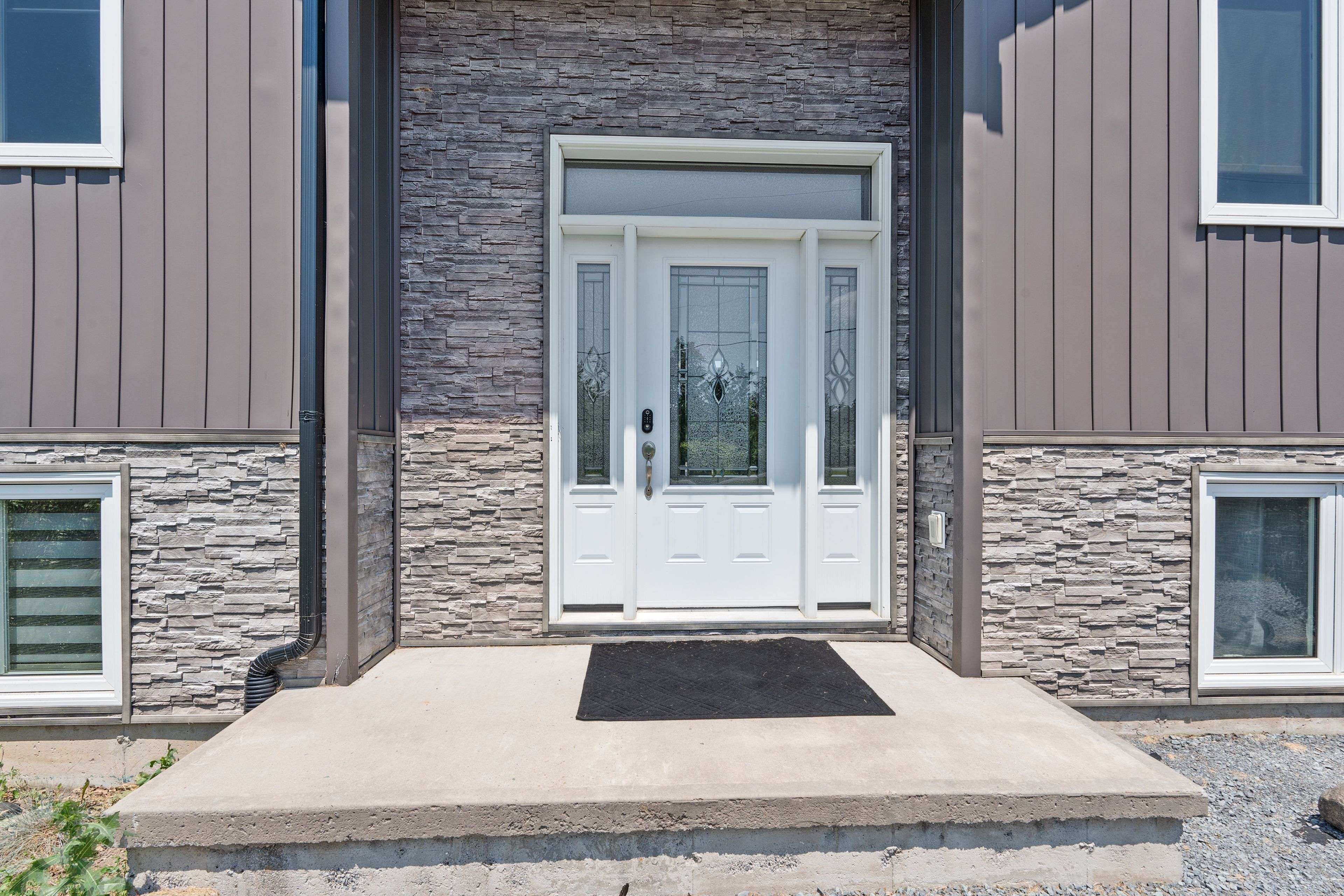 Frontenac, ON K0H 1V0,5200 Colebrook RD