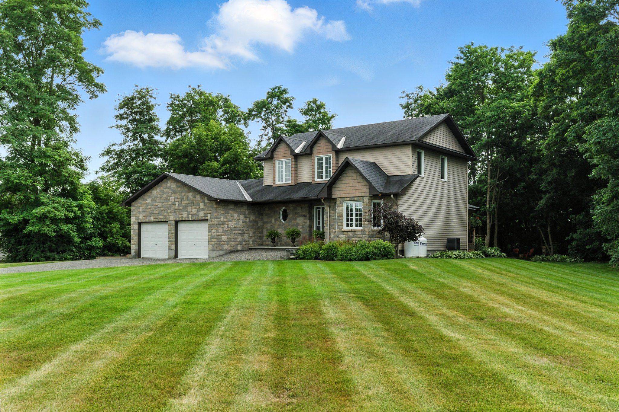 North Dundas, ON K0E 1S0,1768 Coleman CRES