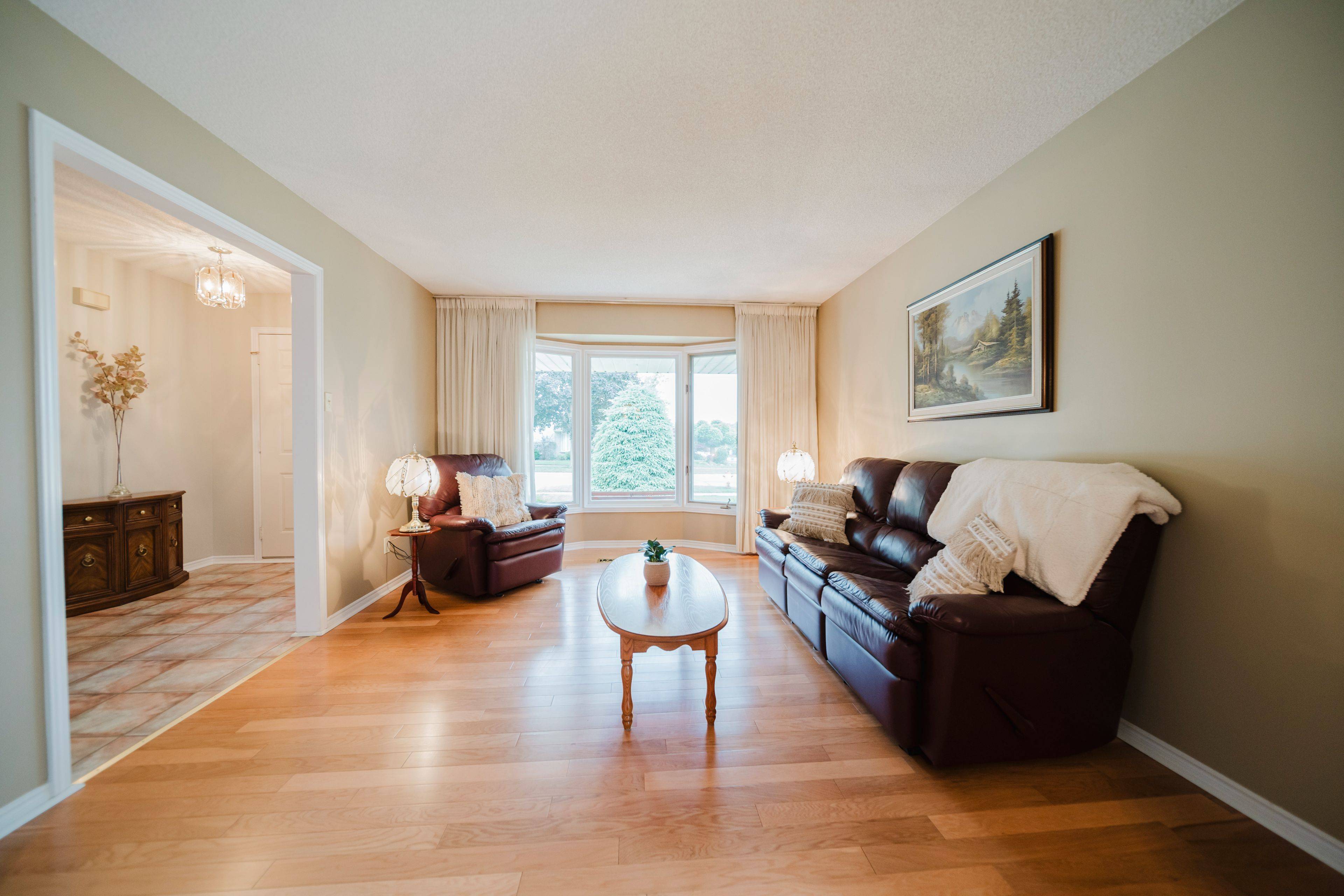 Kitchener, ON N2B 3T1,5 Westchester DR
