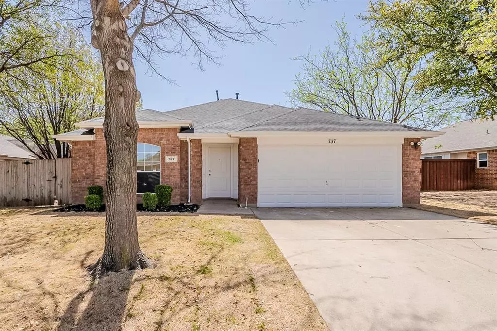 Saginaw, TX 76131,737 Cardinal Drive