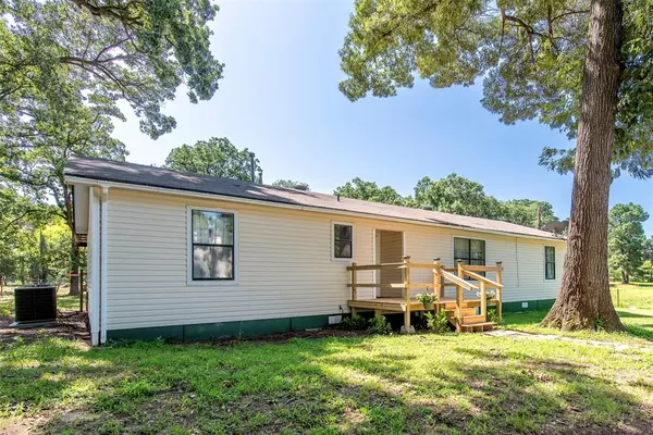 Mount Vernon, TX 75457,103 Irvin Lane