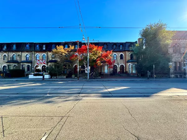 Toronto C08, ON M5A 2K3,167 Carlton ST