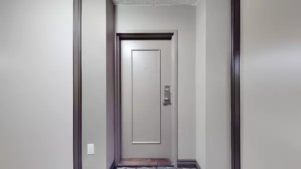Toronto E05, ON M1W 2V5,2050 Bridletowne CIR #1212