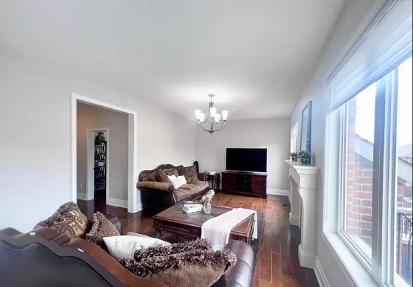 Richmond Hill, ON L4S 0C6,9 Wiley AVE