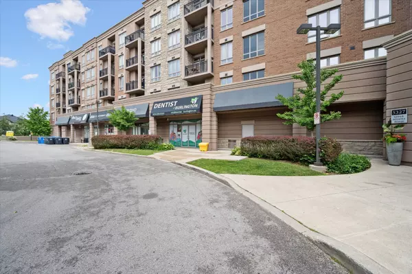 Burlington, ON L7L 0E9,5327 Upper Middle RD #419