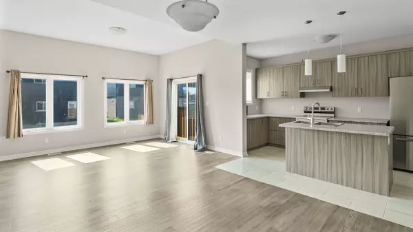 Welland, ON L3B 0J8,28 Mclaughlin ST
