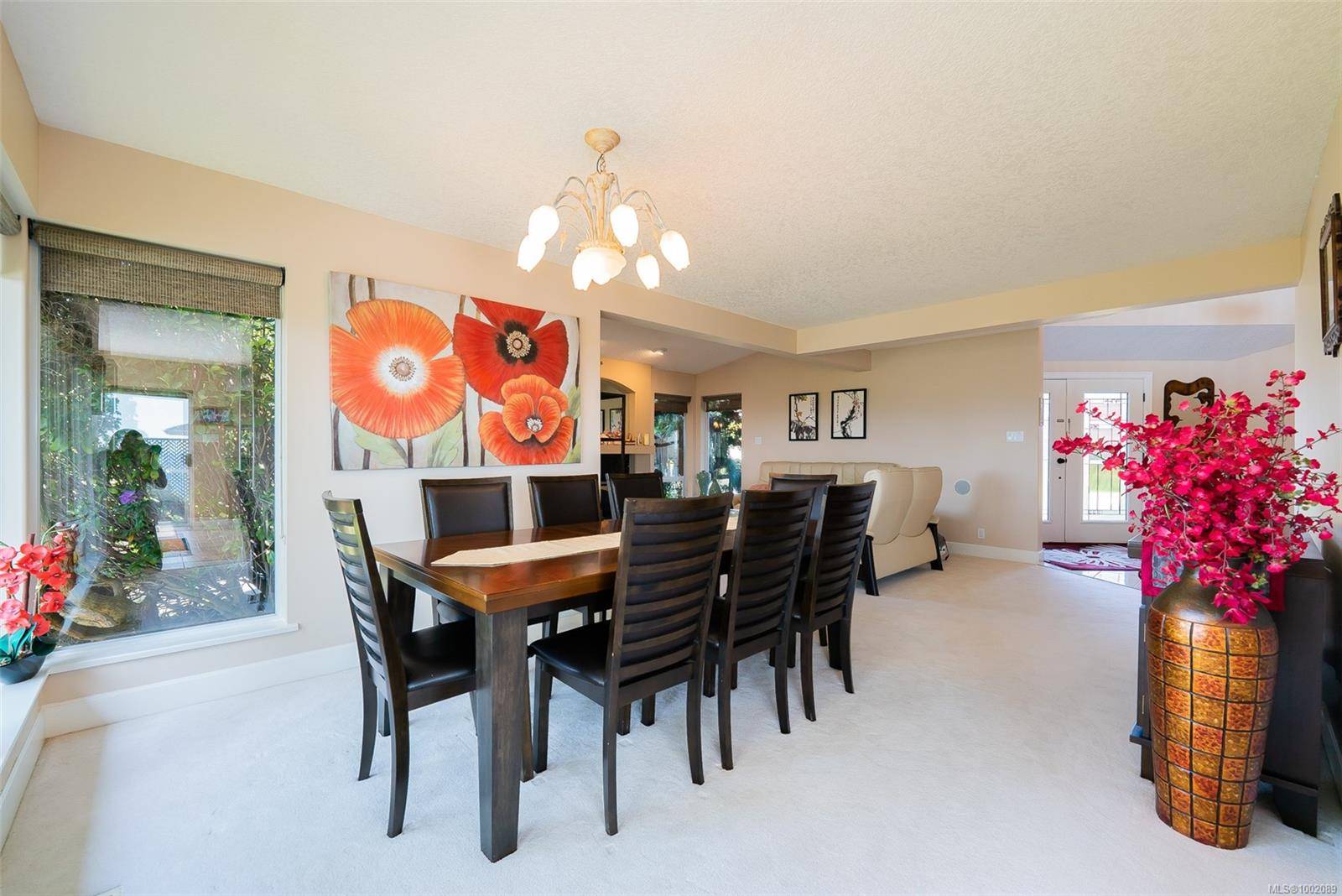 Nanaimo, BC V9T 5A1,3689 Glen Oaks Dr