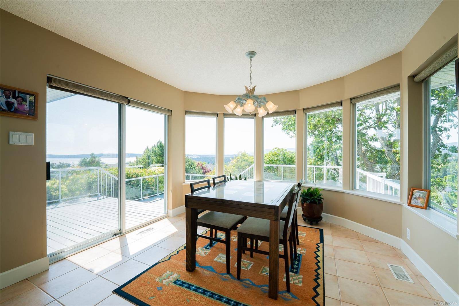 Nanaimo, BC V9T 5A1,3689 Glen Oaks Dr
