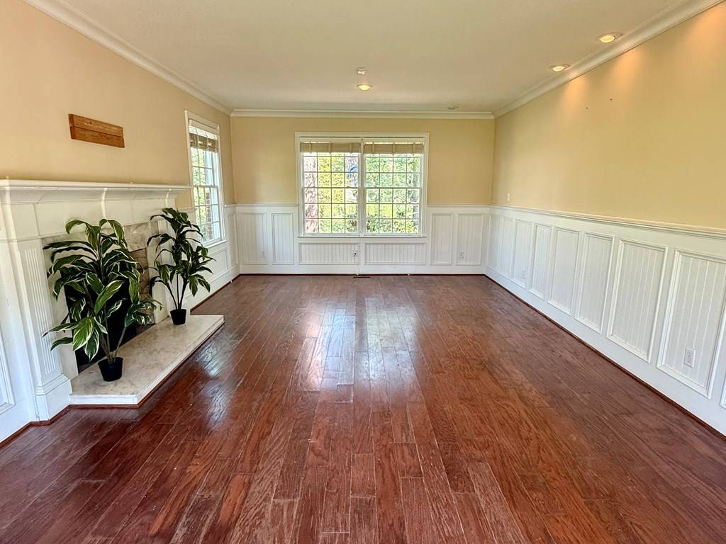Valdosta, GA 31602,2436 Meadowbrook Dr