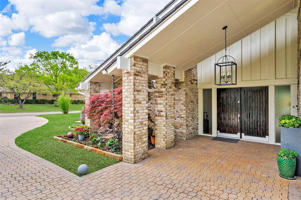 Dallas, TX 75254,6624 Glenhurst Drive