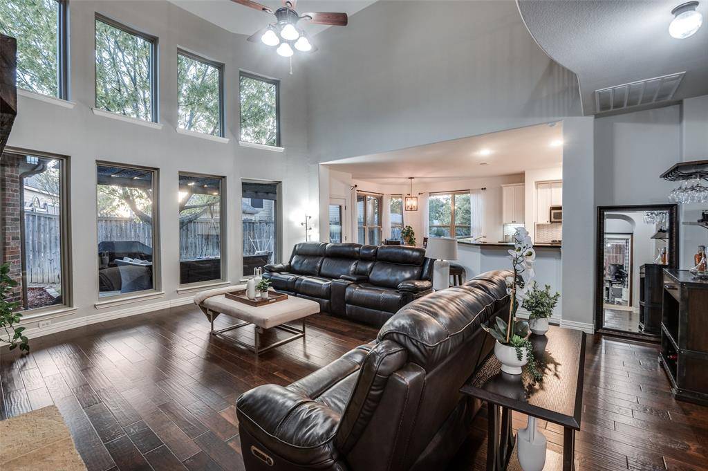 Keller, TX 76248,910 Forest Park Court