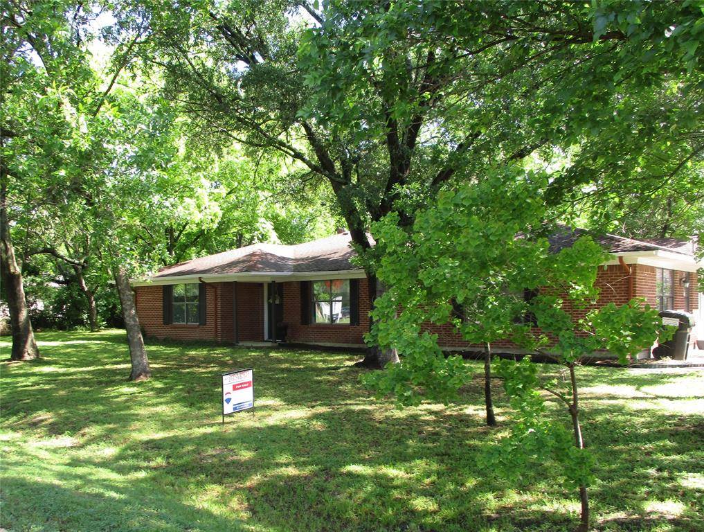 Kemp, TX 75143,105 S Adams Street