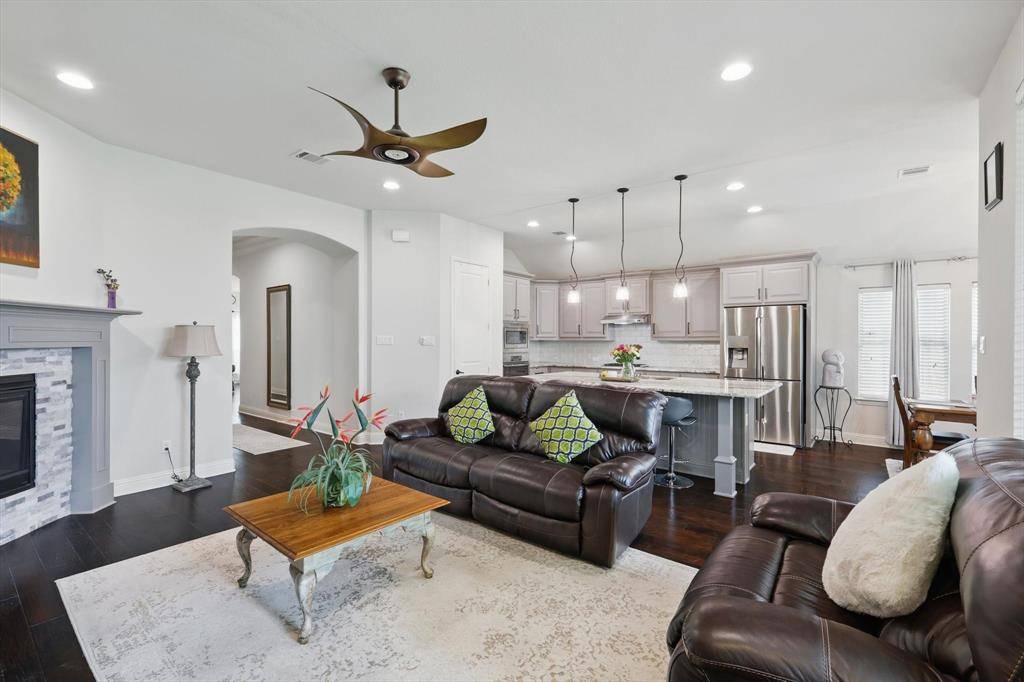 Fort Worth, TX 76131,641 Rawlins Lane