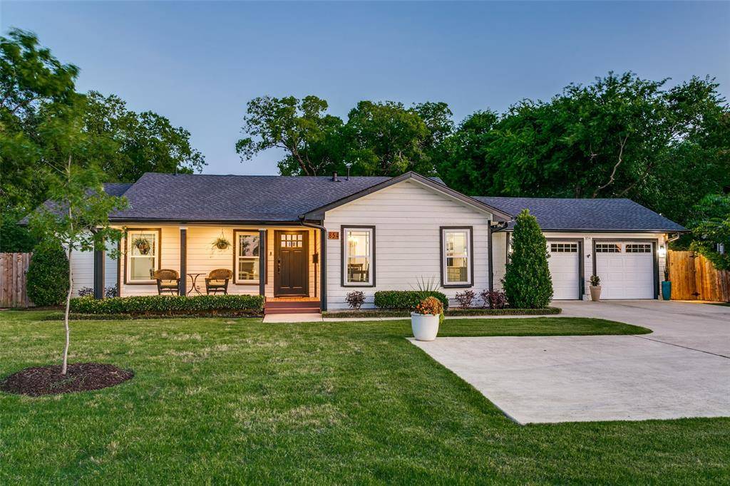 Grapevine, TX 76051,854 E Wall Street