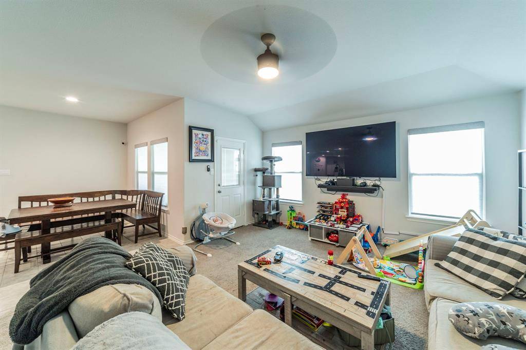 Justin, TX 76247,756 Loomis Trail