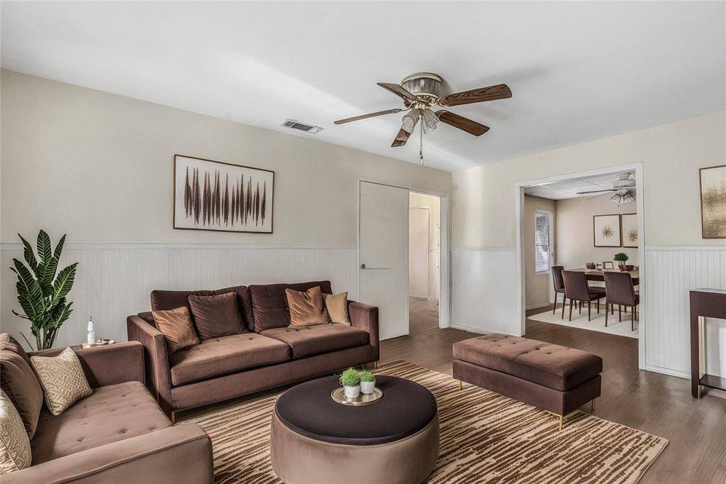 Lewisville, TX 75057,212 Hedgerow Lane