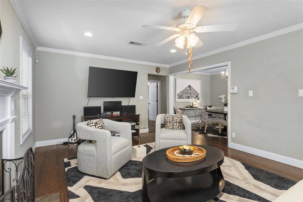 Fort Worth, TX 76109,2721 Benbrook Boulevard