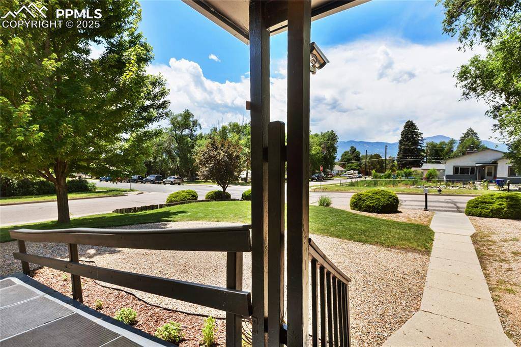 Colorado Springs, CO 80909,1007 Iowa AVE