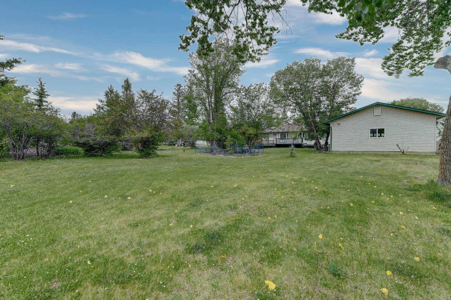 Beaverlodge, AB T0H 0C0,705 6 AVE