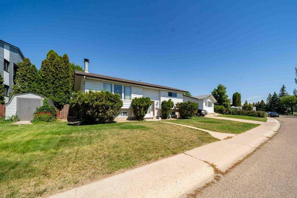 Medicine Hat, AB T1B 1N5,210 Carry DR Southeast