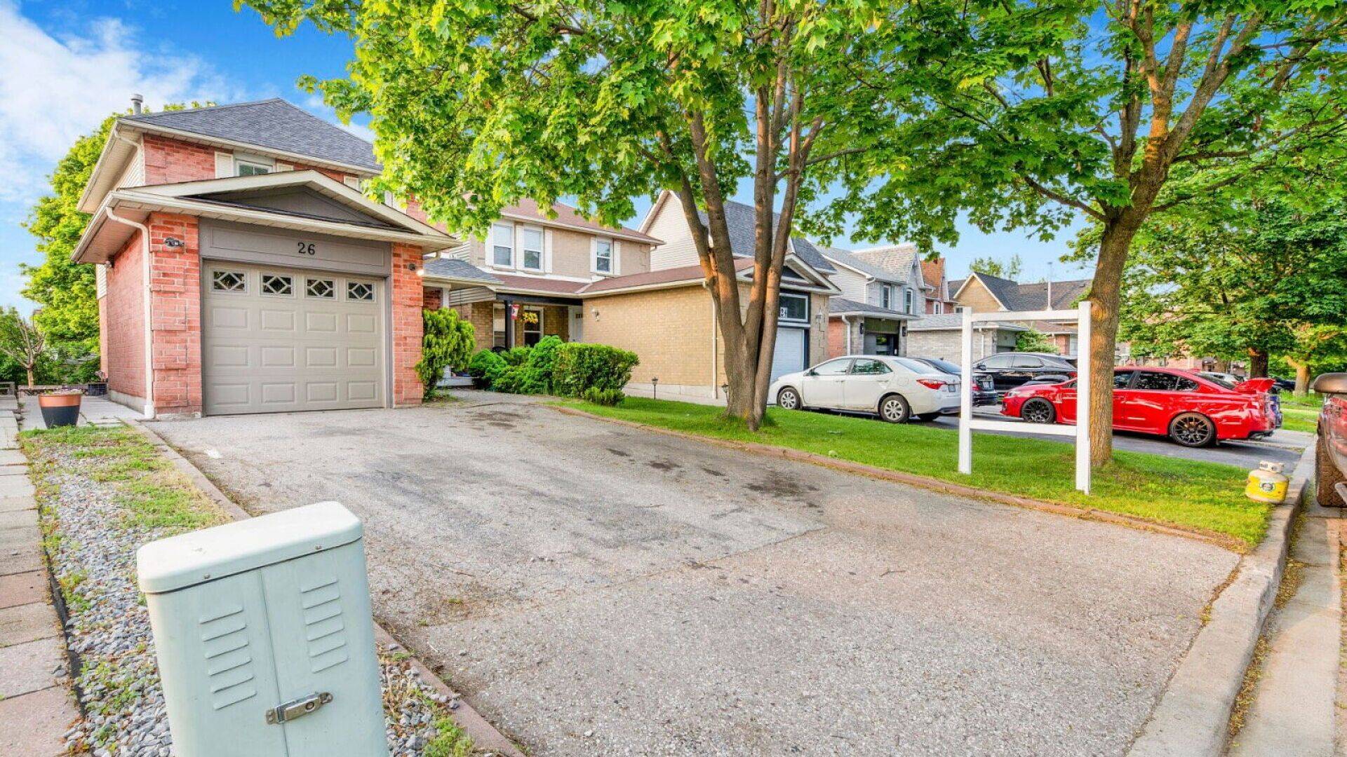 Ajax, ON L1T 3C9,26 Carr DR