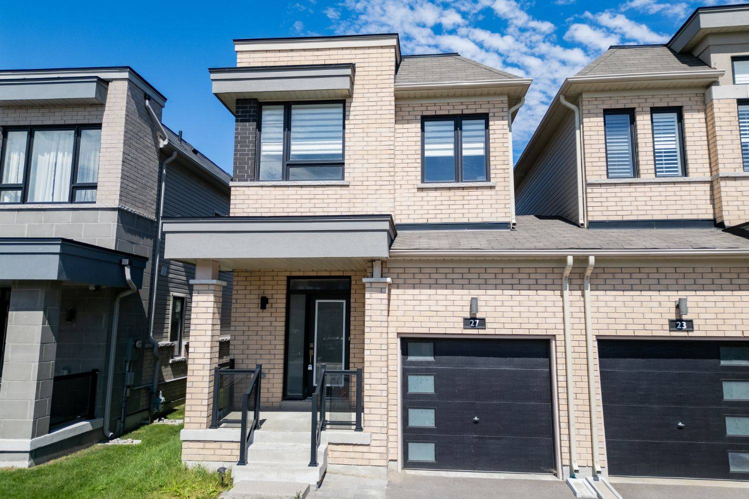 Clarington, ON L1C 2W3,27 Cryderman LN
