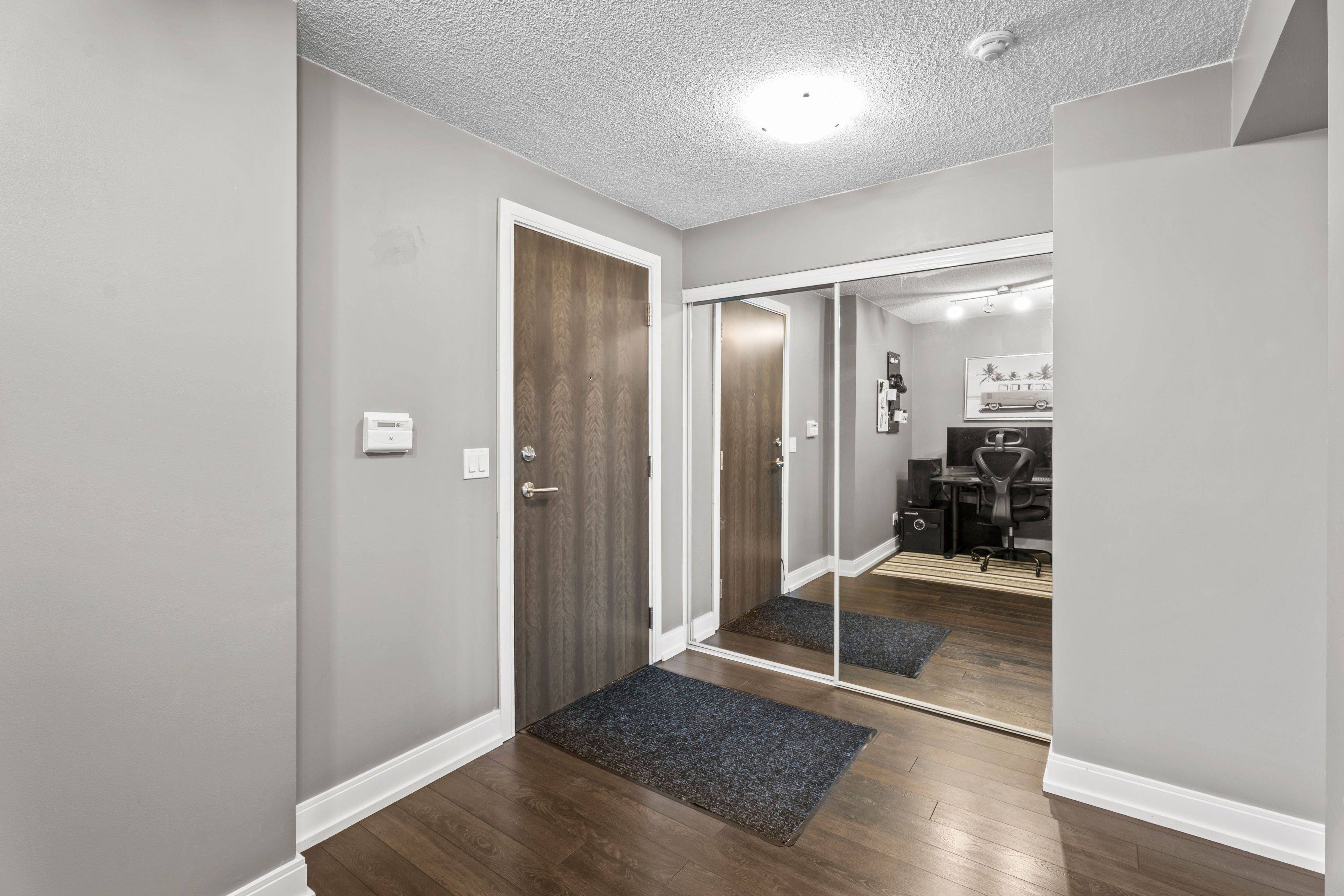 Toronto E07, ON M1S 0G4,135 Village Green SQ #816