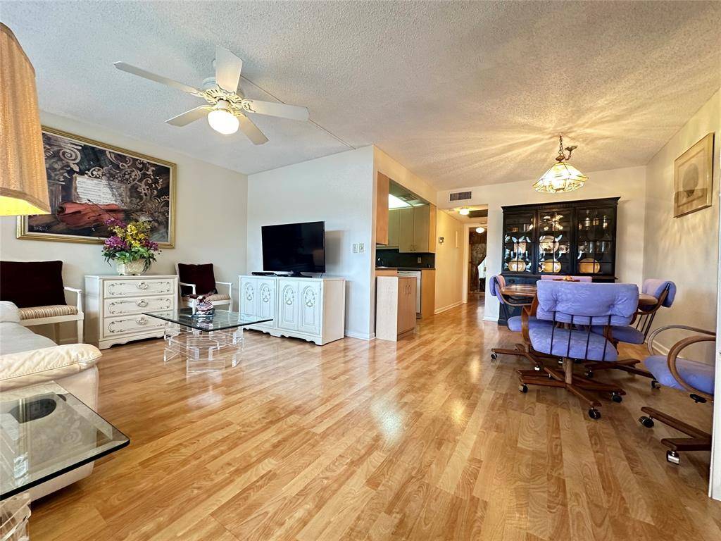 Deerfield Beach, FL 33442,126 Grantham B #126