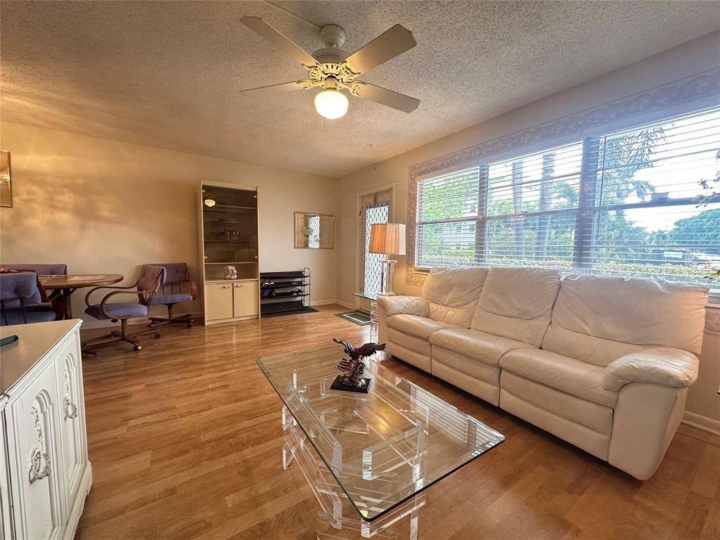 Deerfield Beach, FL 33442,126 Grantham B #126