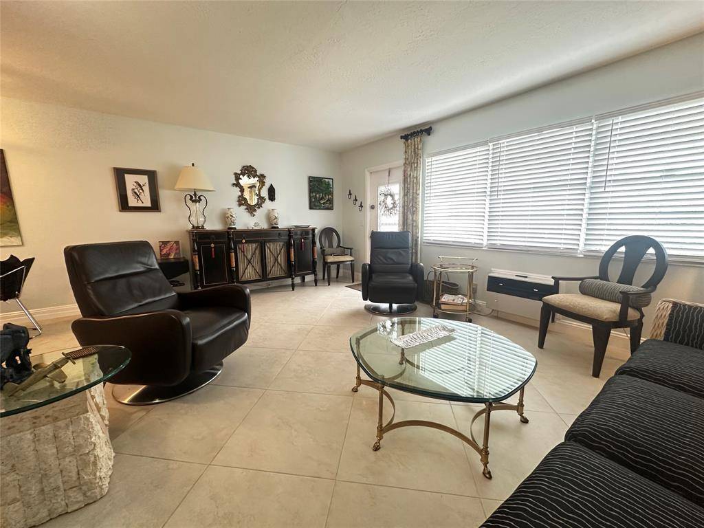 Deerfield Beach, FL 33442,148 Oakridge K #148