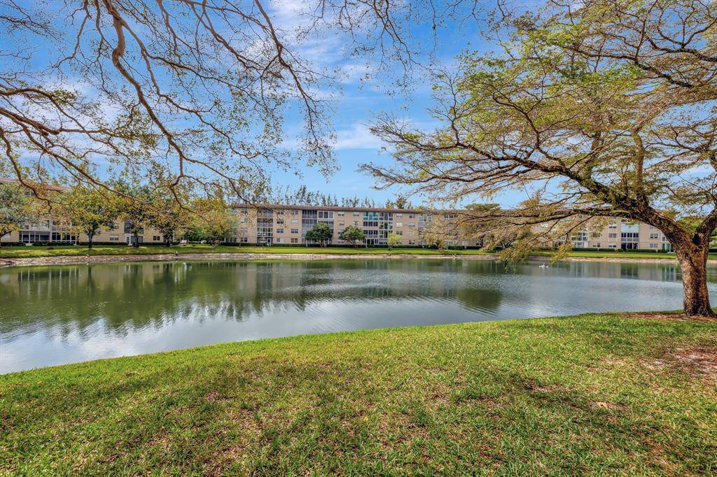 1805 Eleuthera Pt #D3, Coconut Creek, FL 33066
