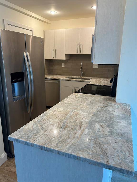 Oakland Park, FL 33334,2970 NE 16TH AV #408