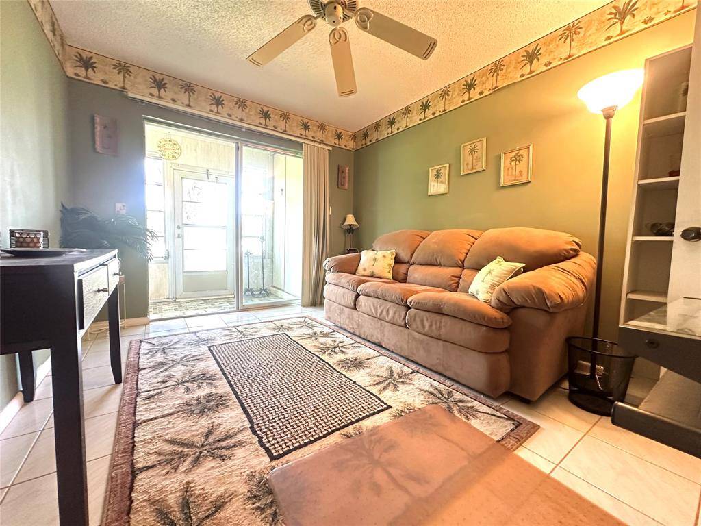 Deerfield Beach, FL 33442,84 Markham  E #84