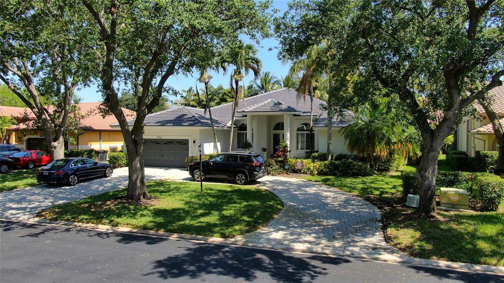 Parkland, FL 33076